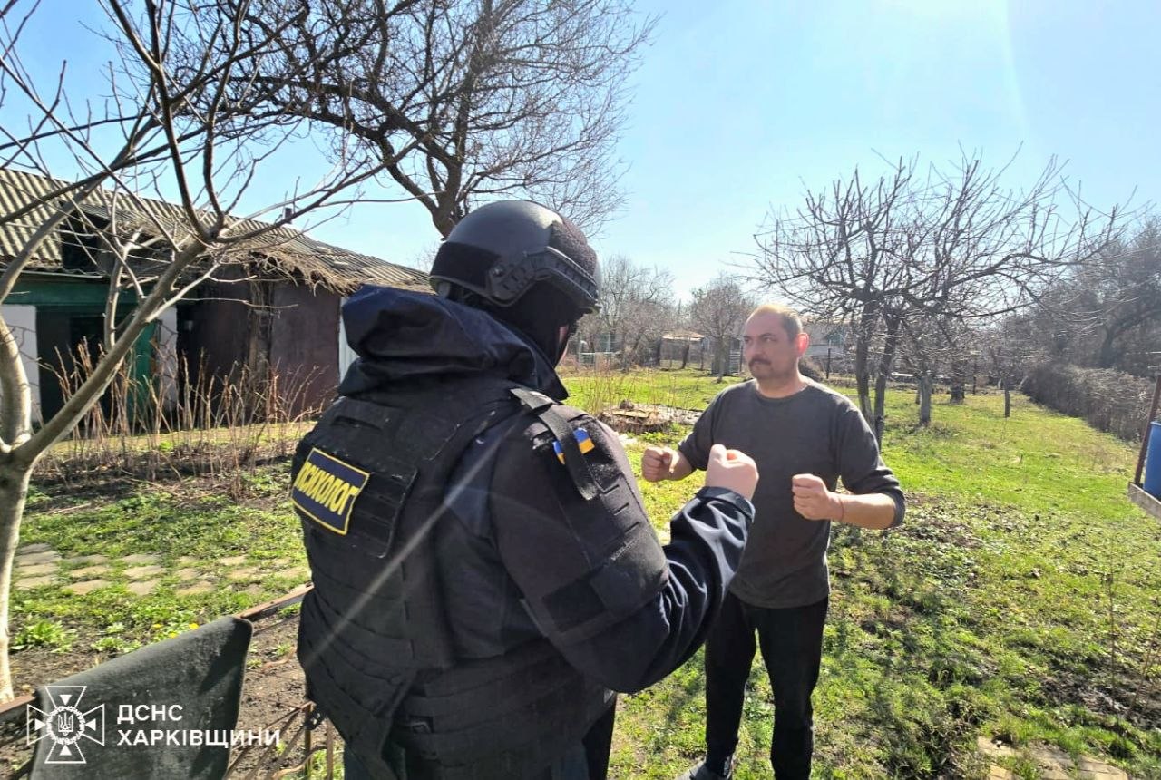 Визволили жінку з-під завалів рятувальники: Новини Харкова